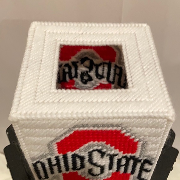 Ohio State Buckeyes NCAA Big 10 CFP Tissue Cover - Picture 4 of 5